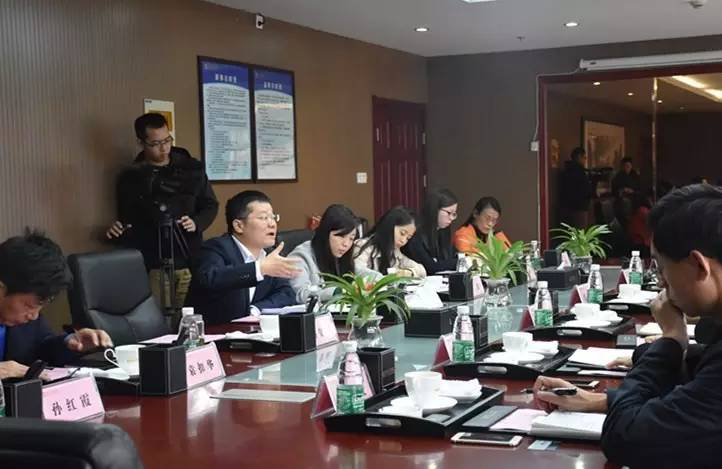 高新区管委会考察团赴金开乐动(中国)Ledong·官方网站学习交流