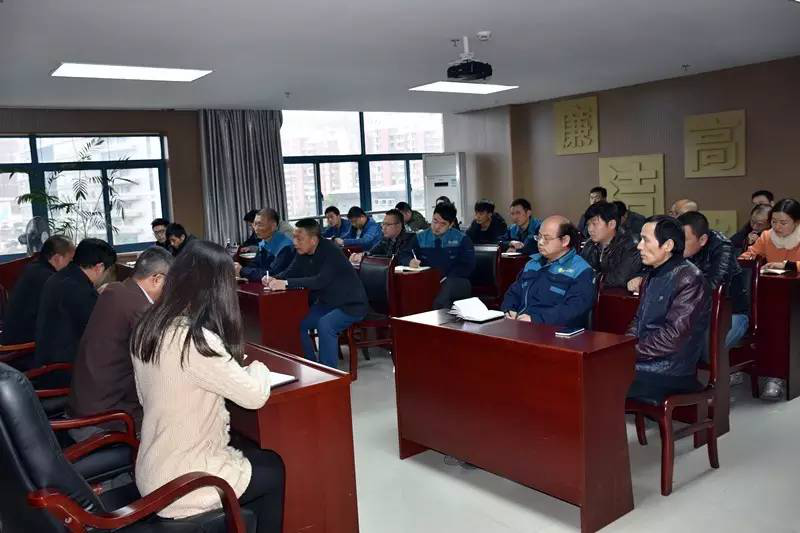 乐动(中国)Ledong·官方网站组织学习省纪委“一通报一评论”的通知》等文件精神