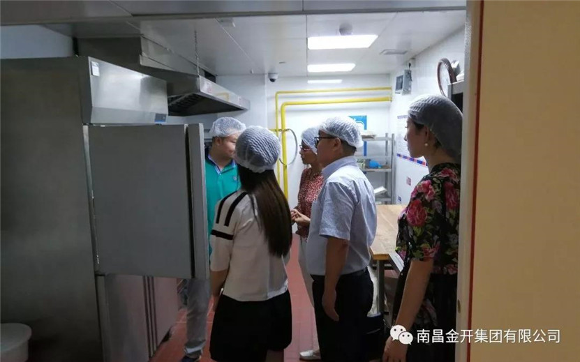 学习食堂管理先进经验 提升乐动(中国)Ledong·官方网站员工用餐品质