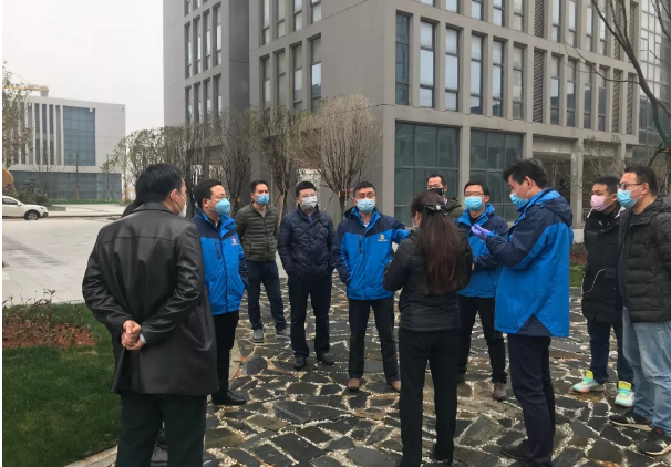 乐动(中国)Ledong·官方网站党委委员、副总经理周云一行深入“两园”部署防控
