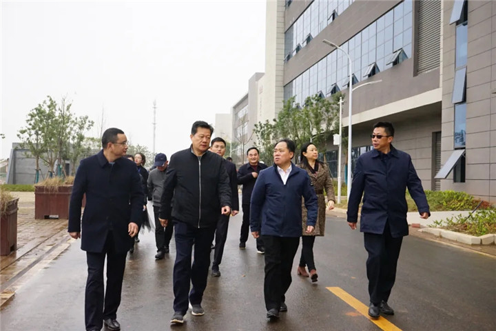 管委会主任于立山调研乐动(中国)Ledong·官方网站儒乐湖新城重大重点项目建设