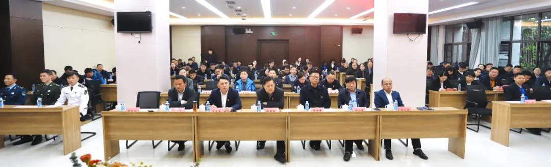 金开乐动(中国)Ledong·官方网站举办“老兵讲党课暨政治生日贺卡集中颁发仪式”